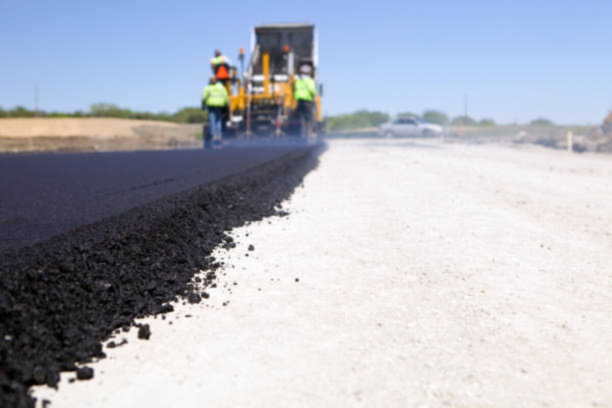 Maintenance Tips for Irvine Asphalt Pavements